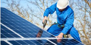 Installation Maintenance Panneaux Solaires Photovoltaïques à Benay